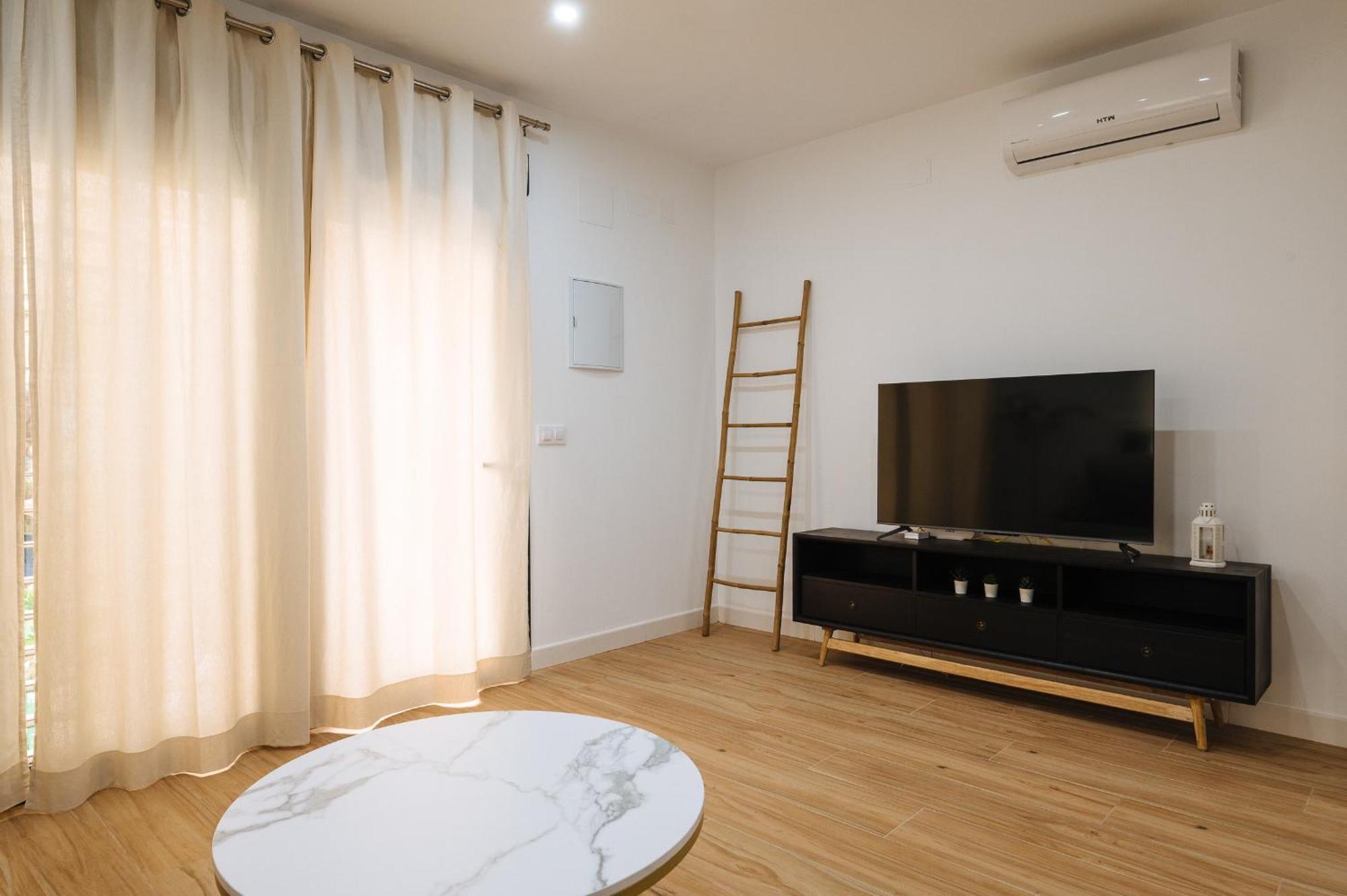Wish Suite Miraflores De Sevilla Екстер'єр фото